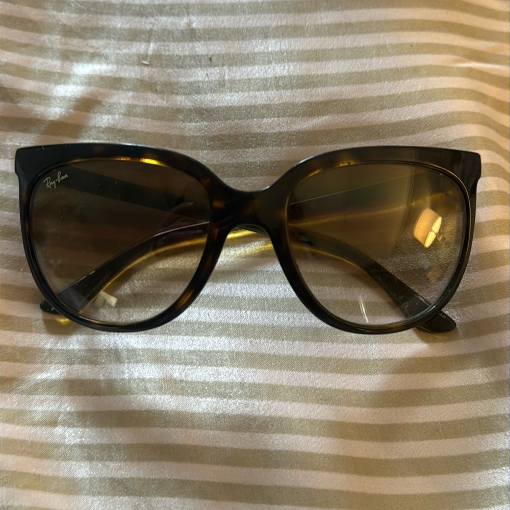 Ray Ban Cats 1000